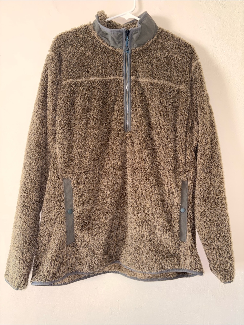 Eddie Bauer men’s green high pile pullover XL